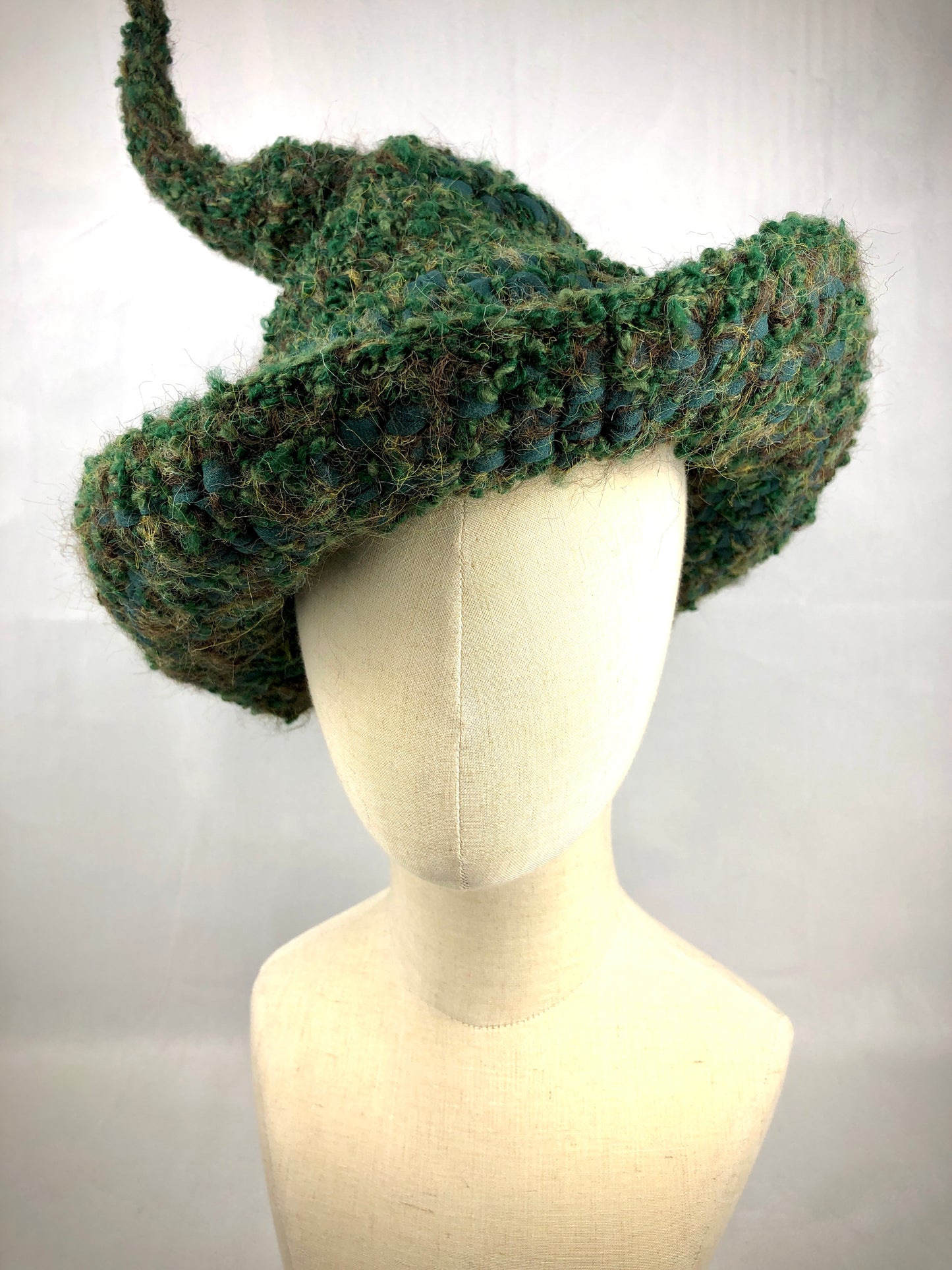 Green moss wizard hat. Cosplay/Festival/Halloween