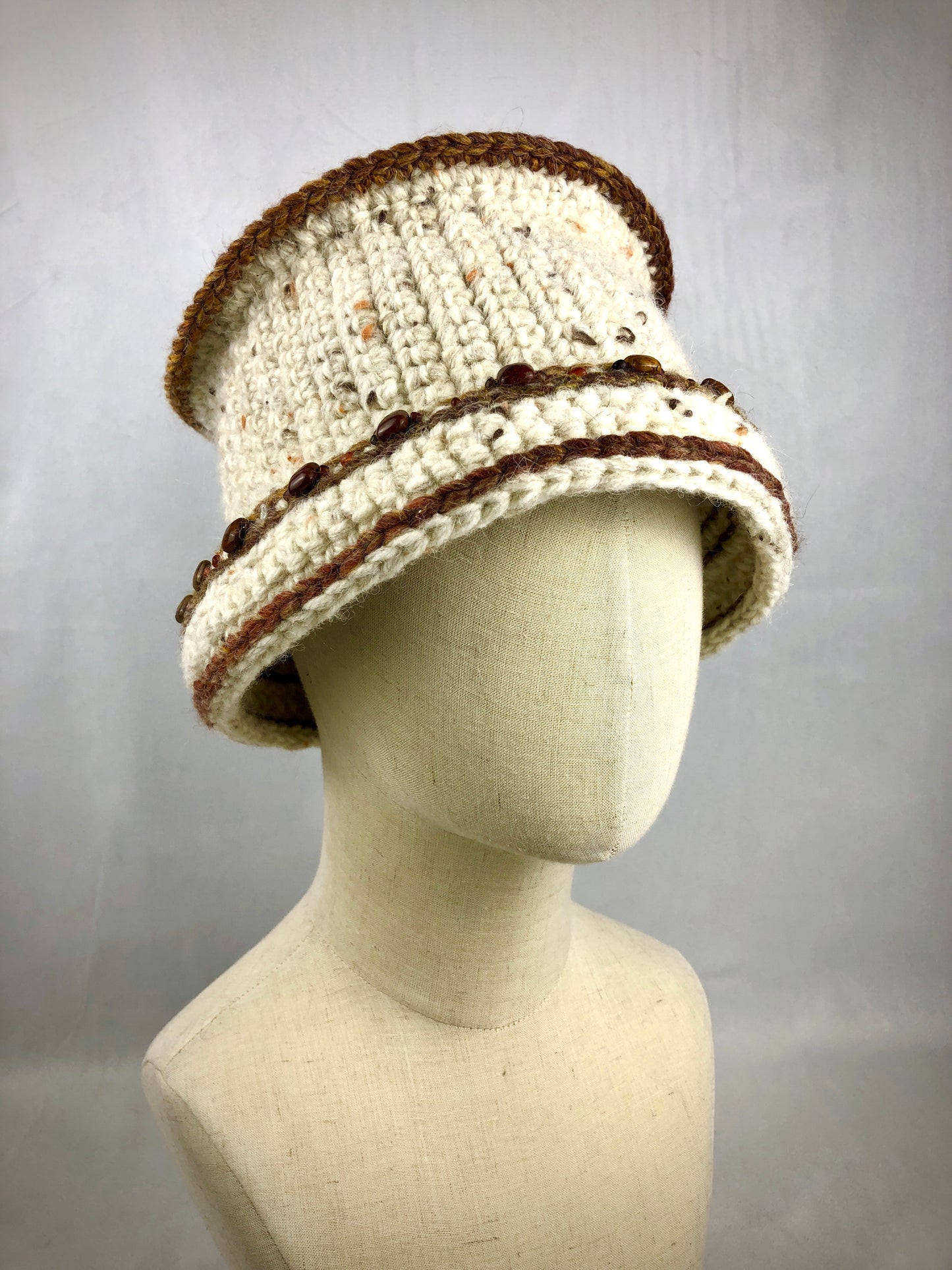 Mookaite cream tweed wool bucket hat
