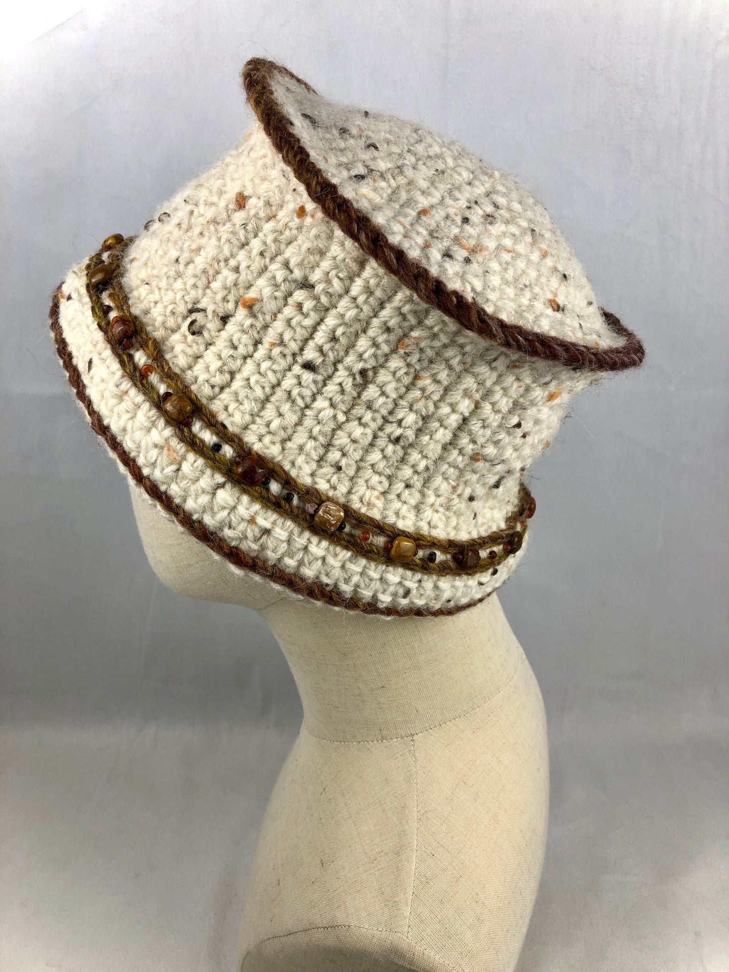 Mookaite cream tweed wool bucket hat