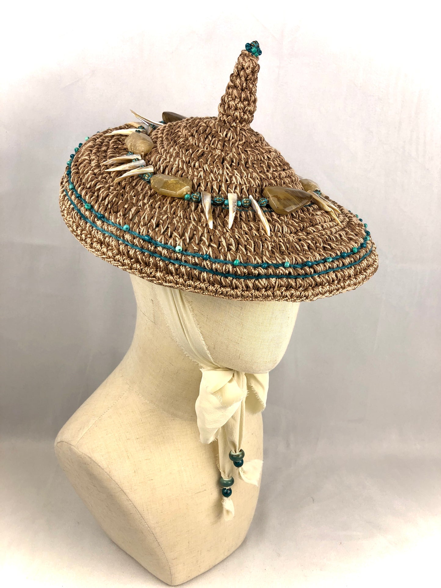 Cartwheel-conical umbrella sun hat