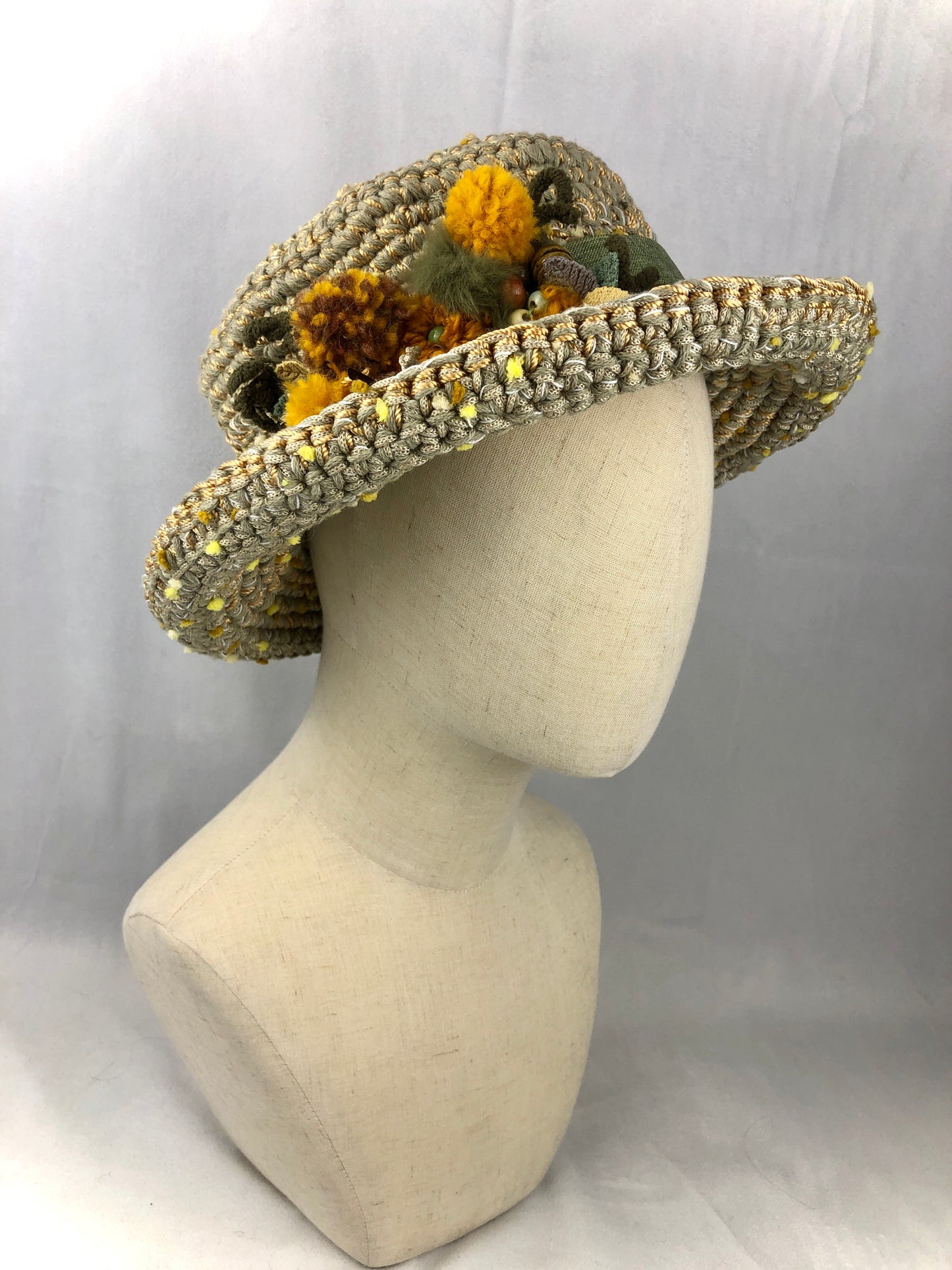Olive gold retro style sunhat