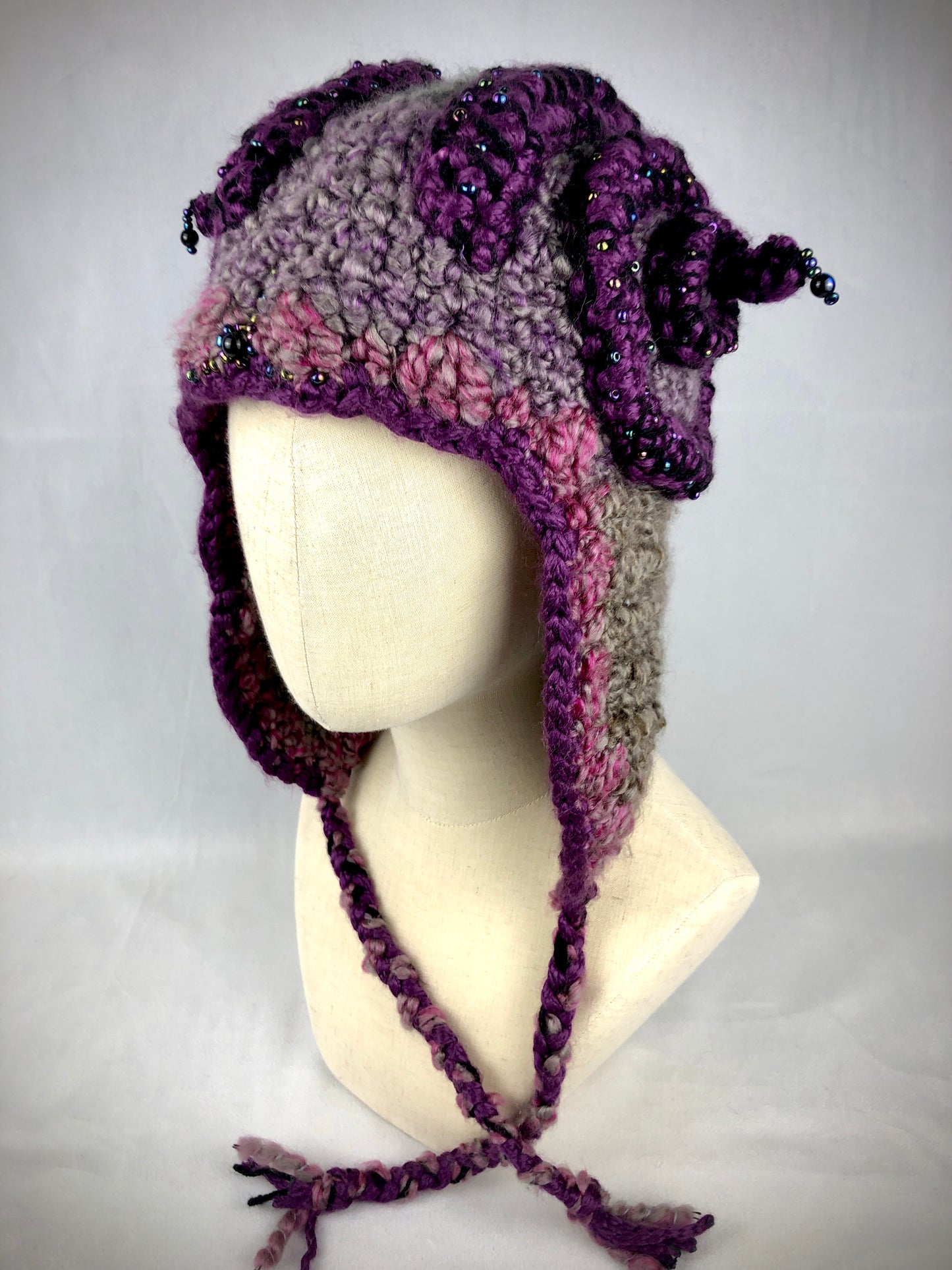 Purple magic ram hat