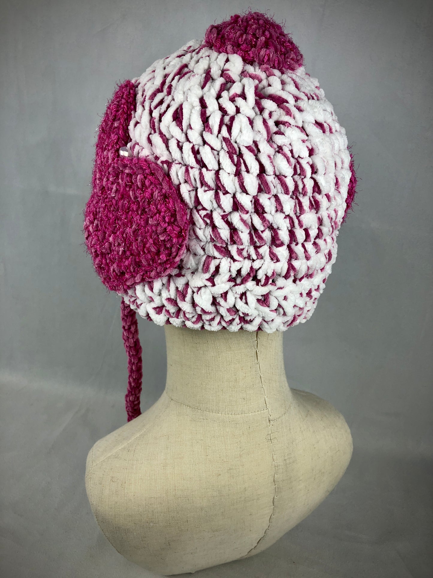Pink heart 🩷 earflap hat