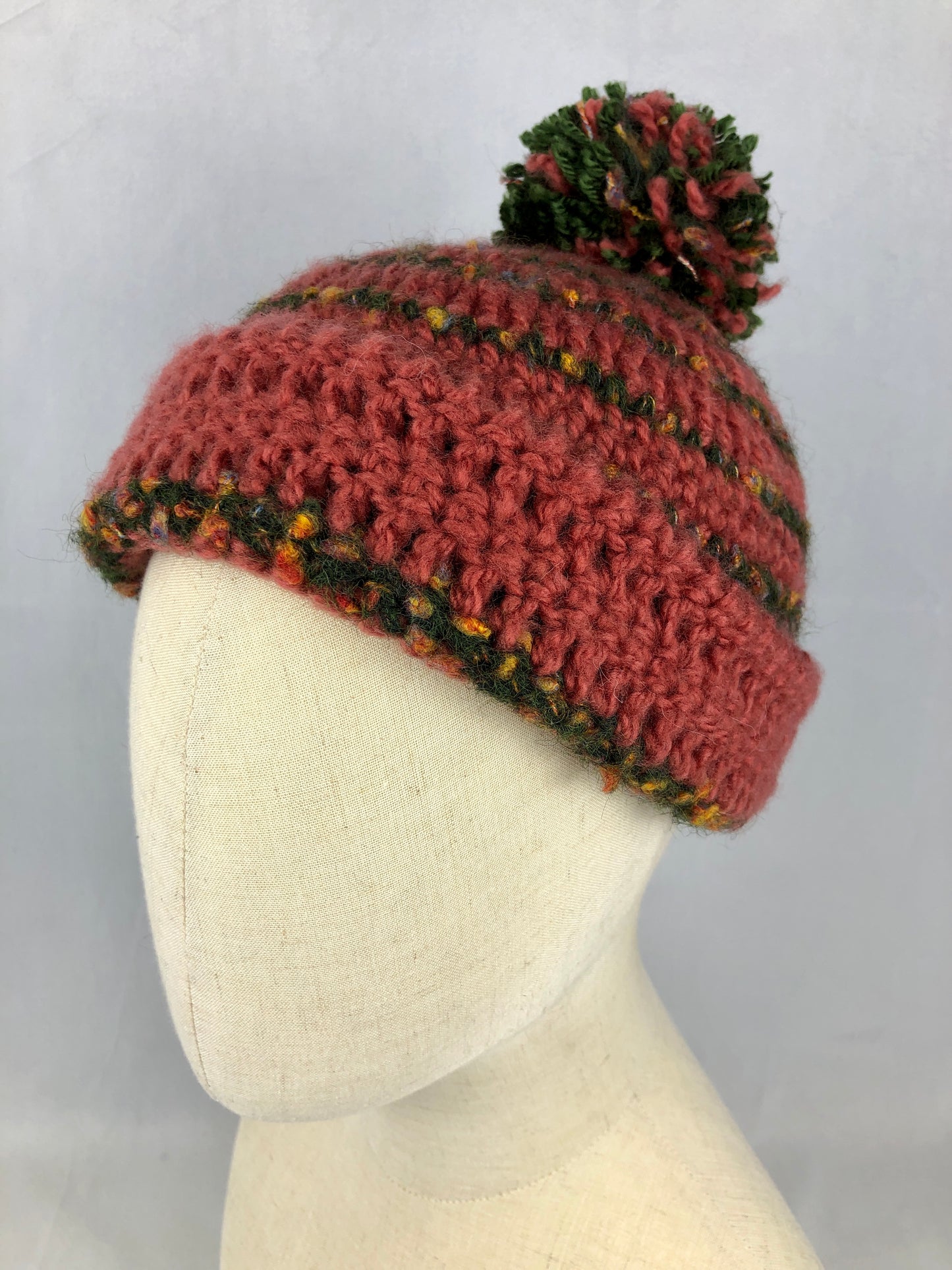 Red green stripe beanie toque