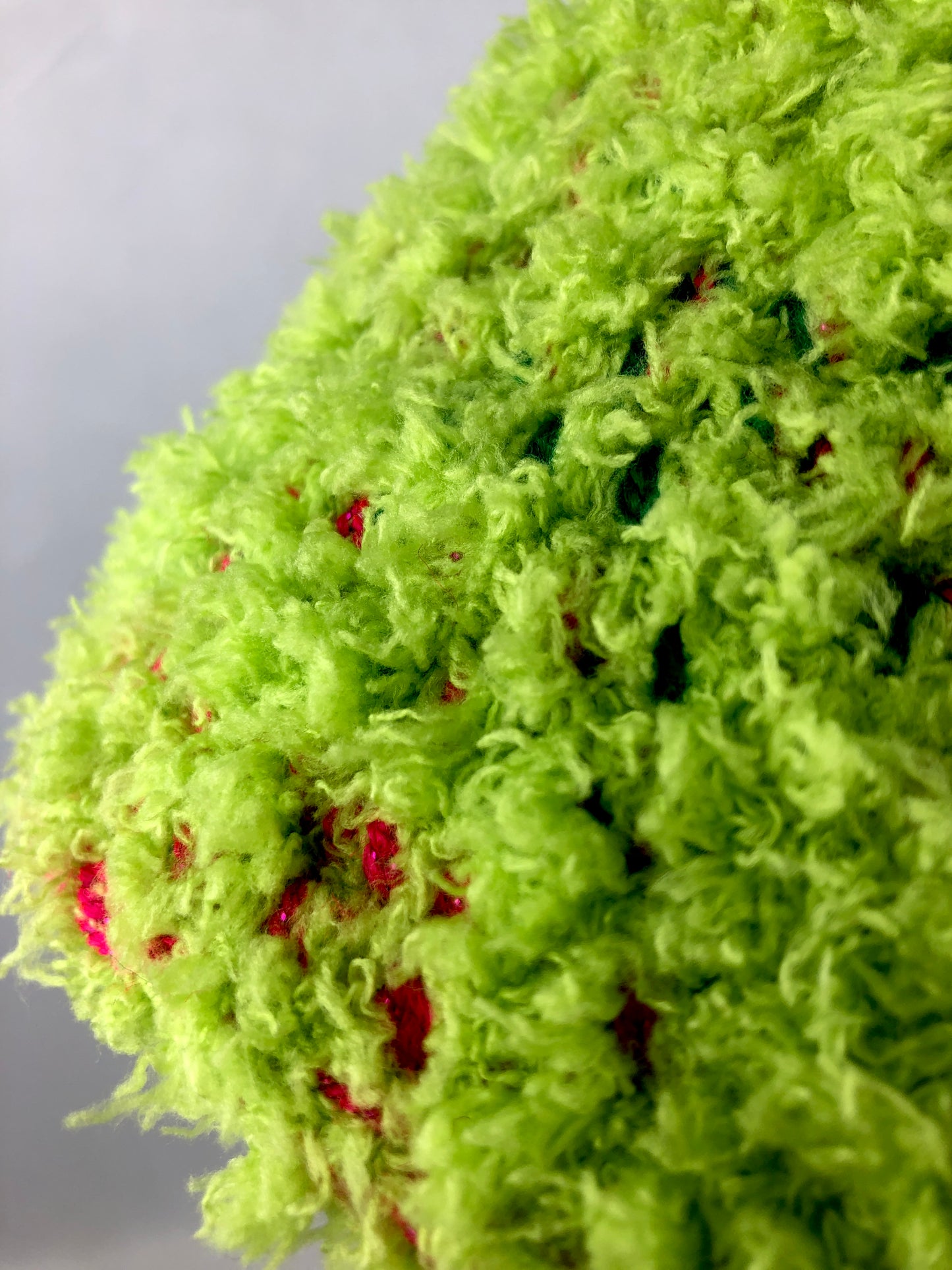 Fuzzy light green lattuce bucket hat