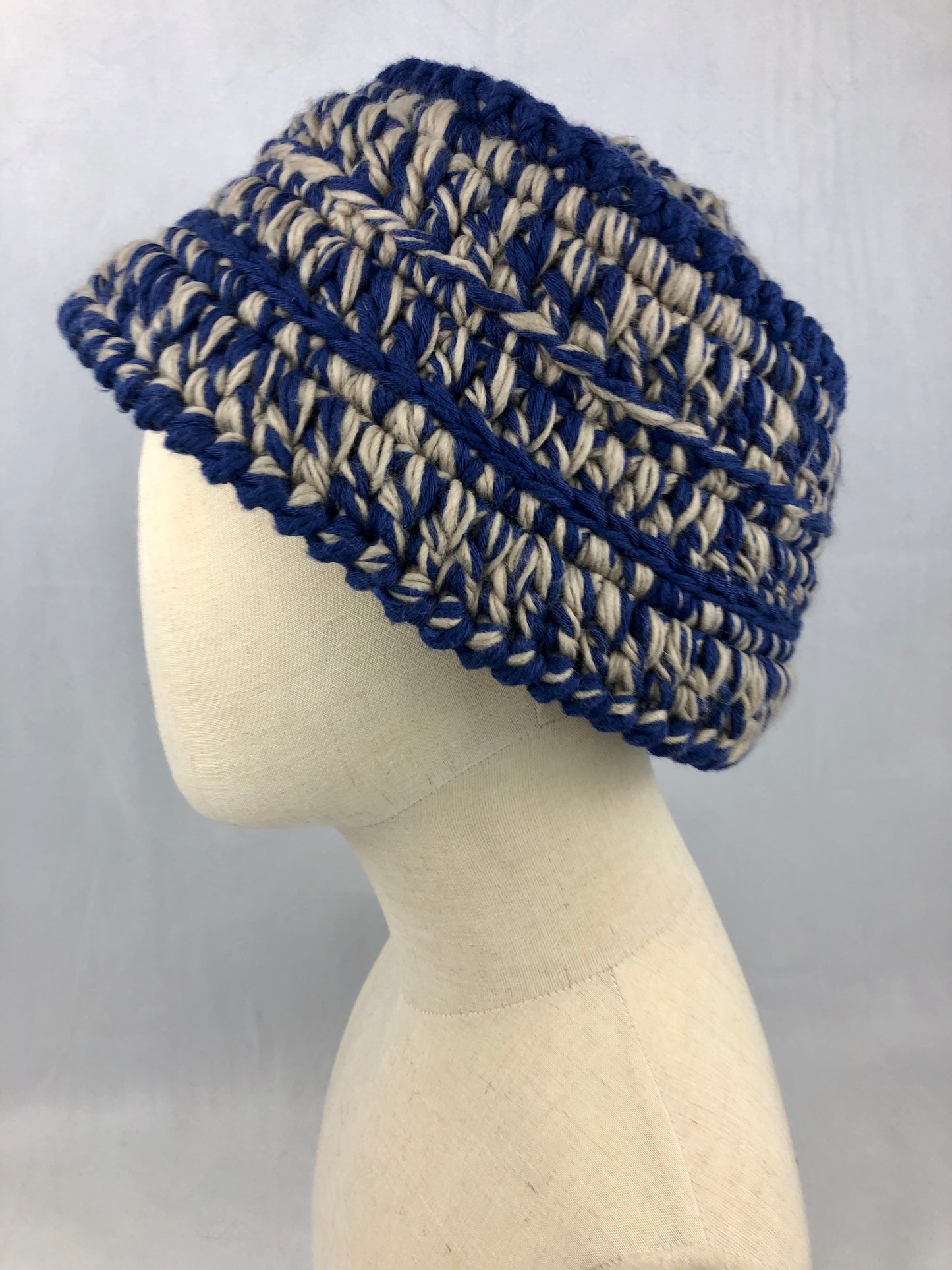 Blue beige chunky bucket hat