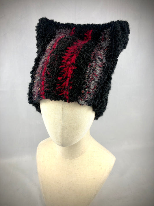 Black red Kozak beanie toque hat