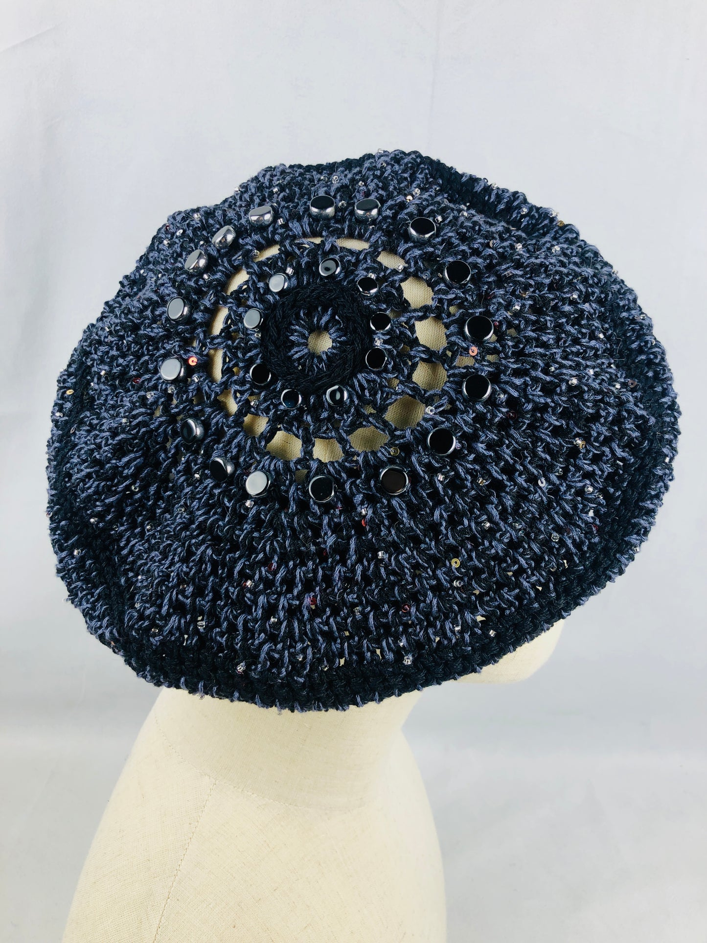 Black& gray cotton beaded beret