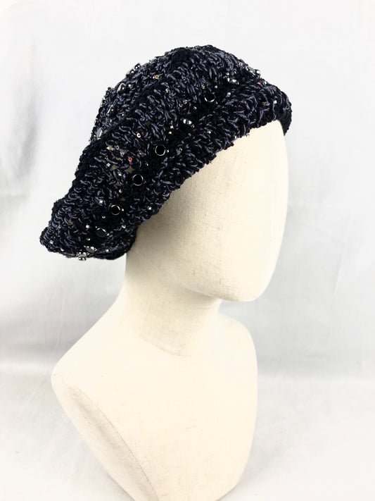 Black& gray cotton beaded beret
